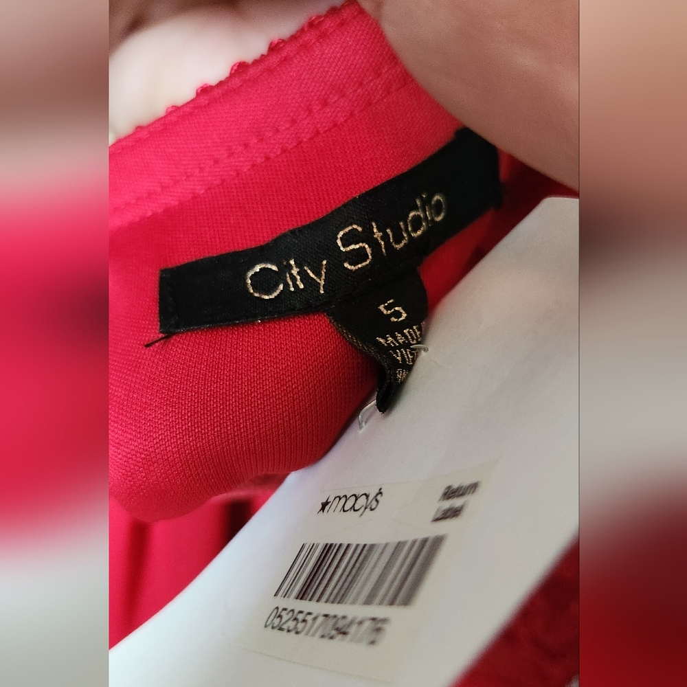 NWT - City Studio Red Semi Formal Dress Juniors Size 5 - Picture 8 of 8
